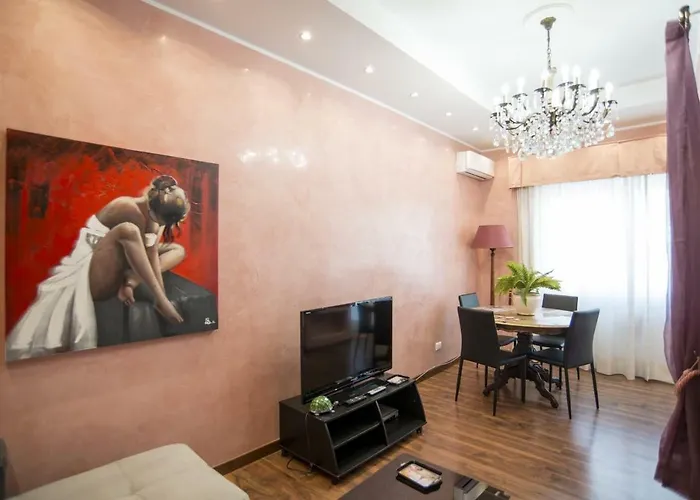 Stradivari Luxury Apartman